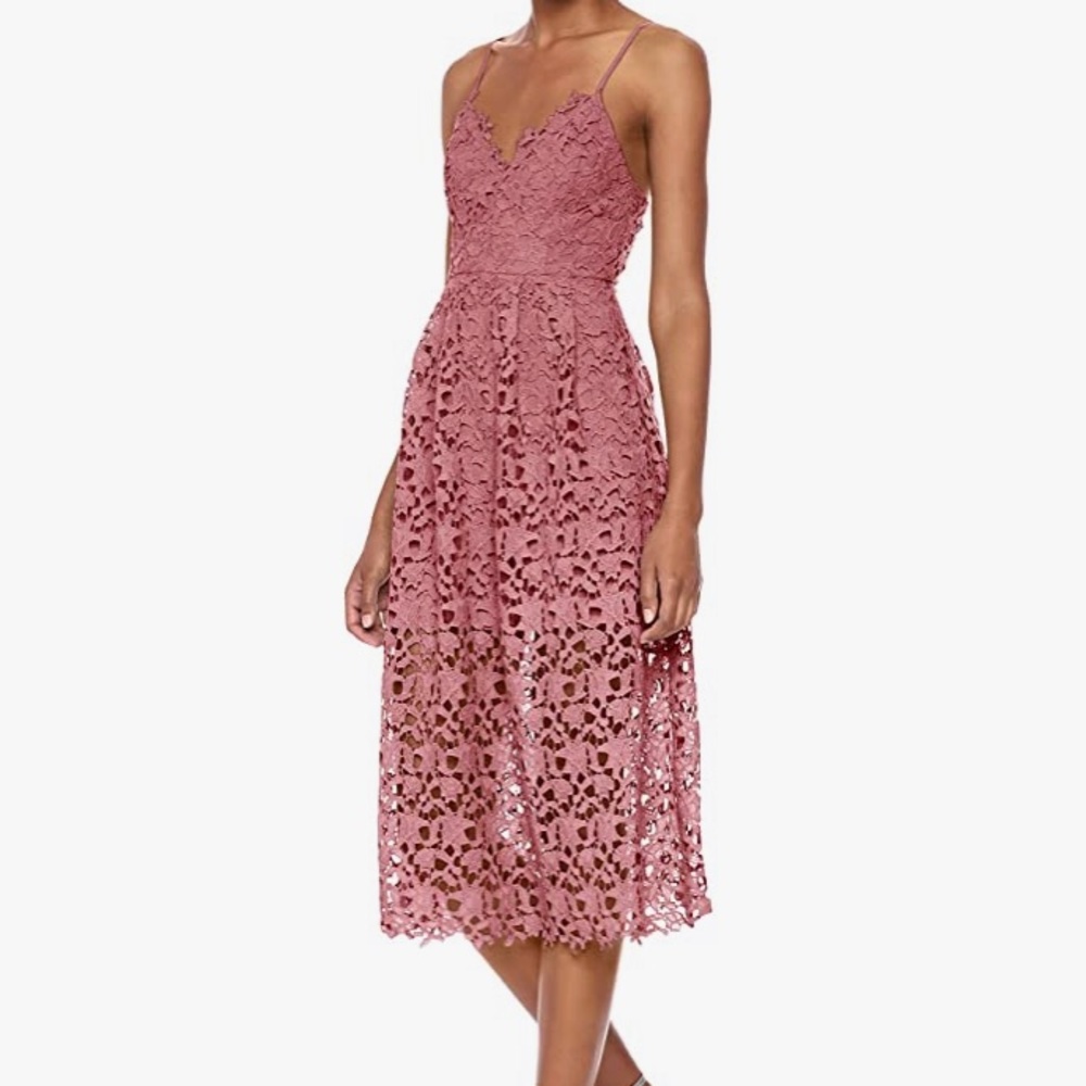 ASTR The Label Blush Lace Dress EUC